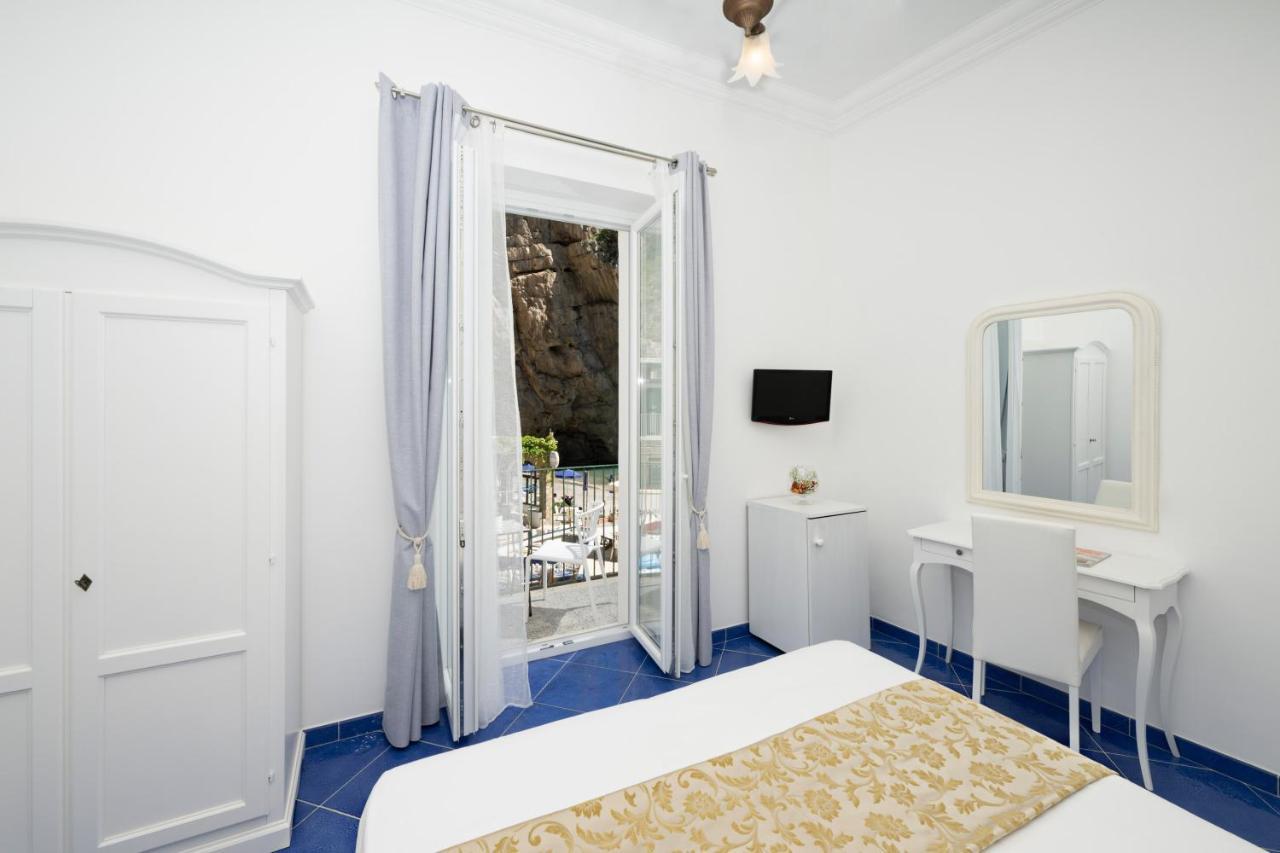 Hotel Alfonso A Mare Praiano Esterno foto